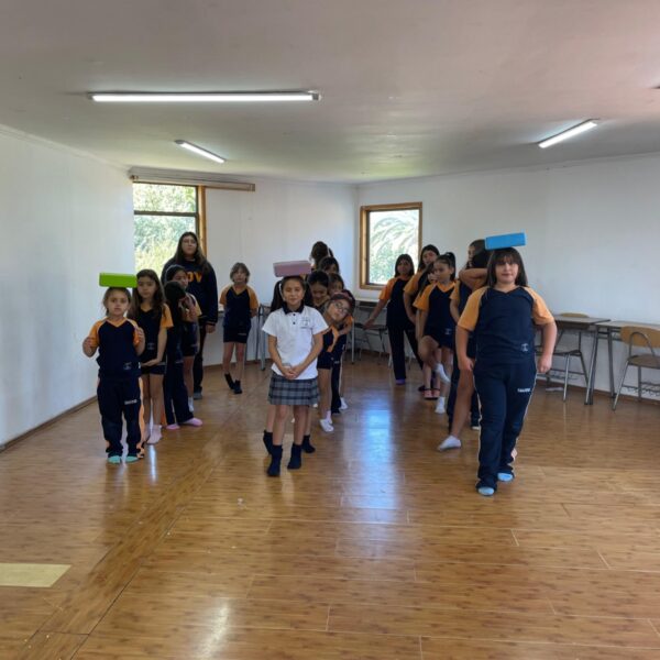 en_tallerDanza260404 (3)